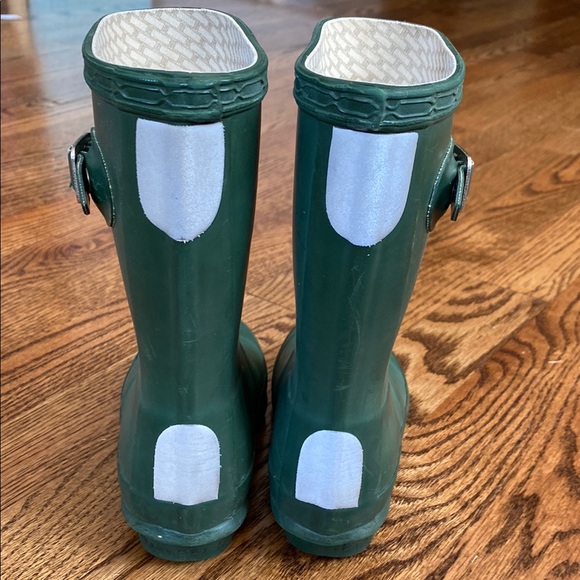 Green Hunter rain boots, size 9. Great condition, clean soles, ships quickly - Picture 5 of 14